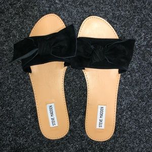 NEW Steve Madden Sandals